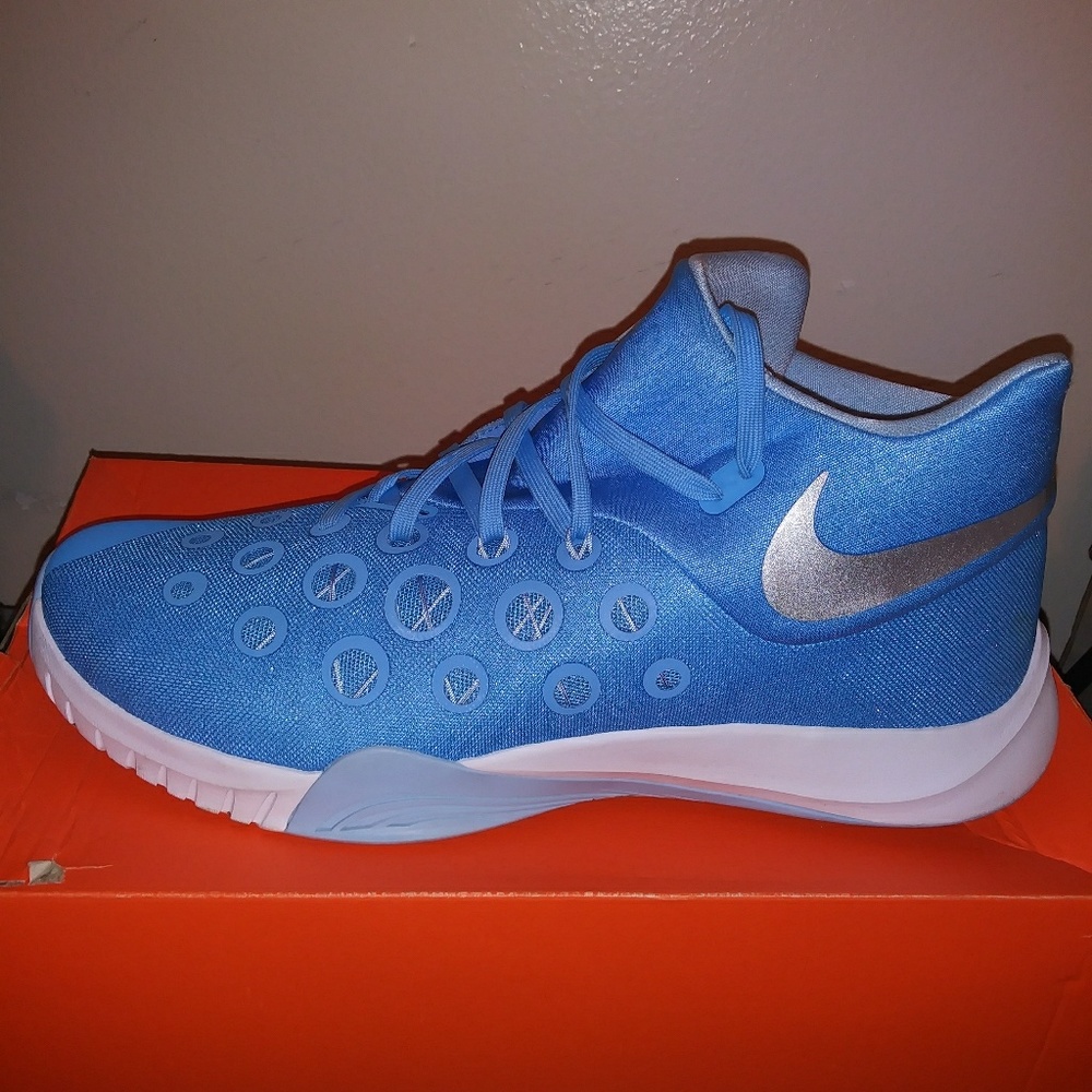 Nike shoes Carolina Blue